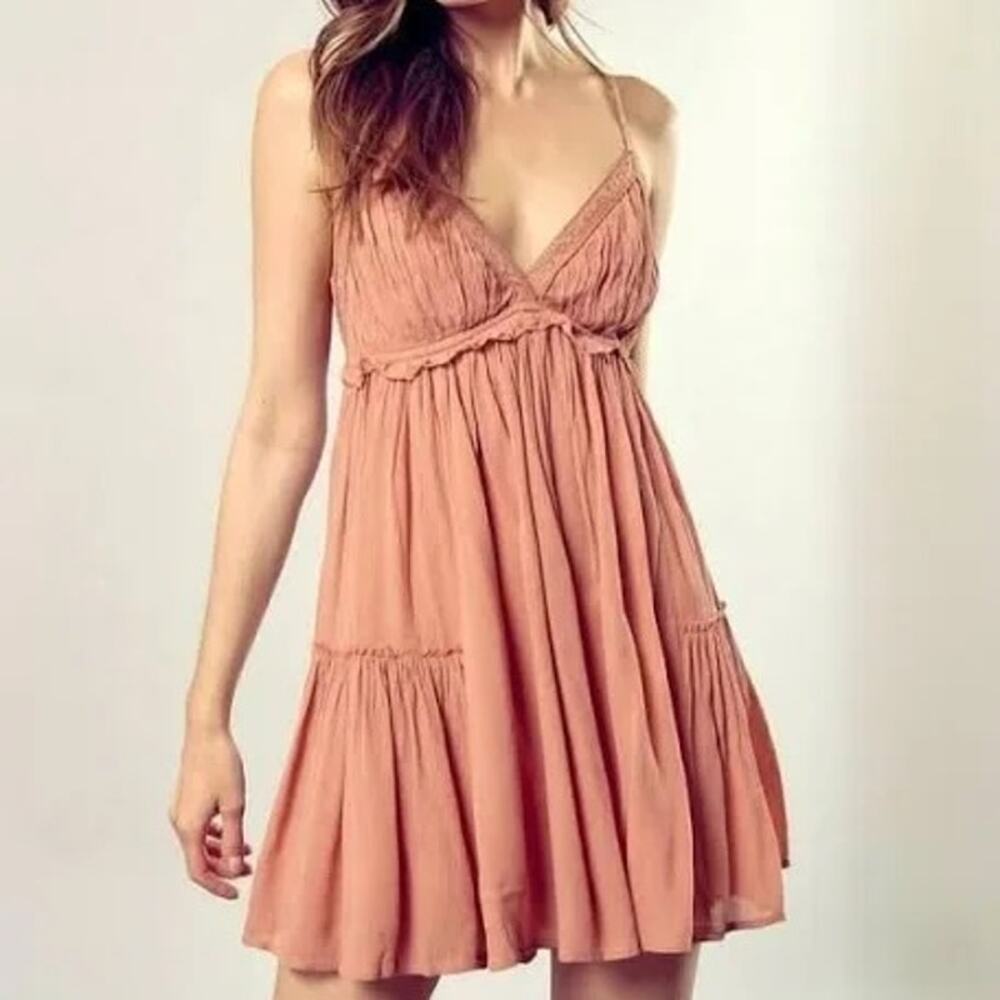 Mustard Seed boutique cami ruffle mini dress in rose color Size Large NWT